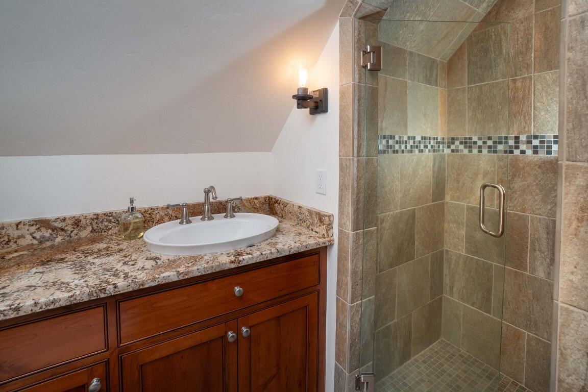 The Highlands at Broken Top - Residential