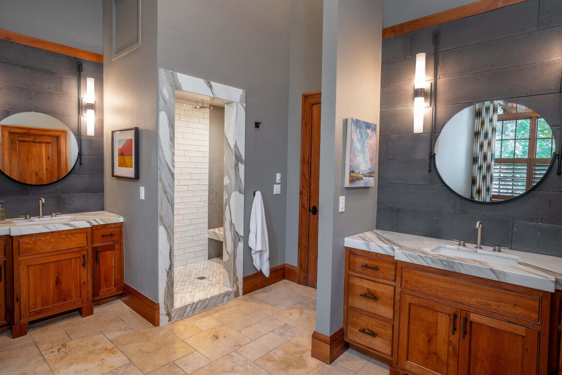 The Highlands at Broken Top - Residential