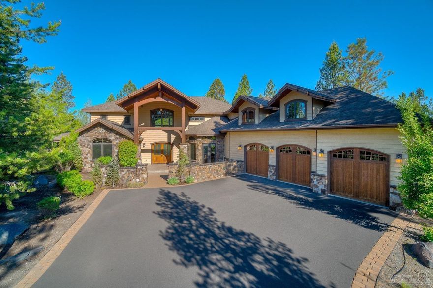 Beautiful Custom Home on the golf course in Caldera Springs situated on nearly a 1/2 acre. Northwest craftsman style home with custom upgrades throughout. Home features 4 Master Suites, two 1/2 bathrooms, 4 fireplaces along with a formal dining room, office and game room. Sleeps 14 comfortably in beds. 10' ceilings and large windows throughout provide natural light and views of the mountains and golf course. Outdoor living spaces include two decks, hot tub, fireplace/ BBQ and plenty of room to relax and entertain.