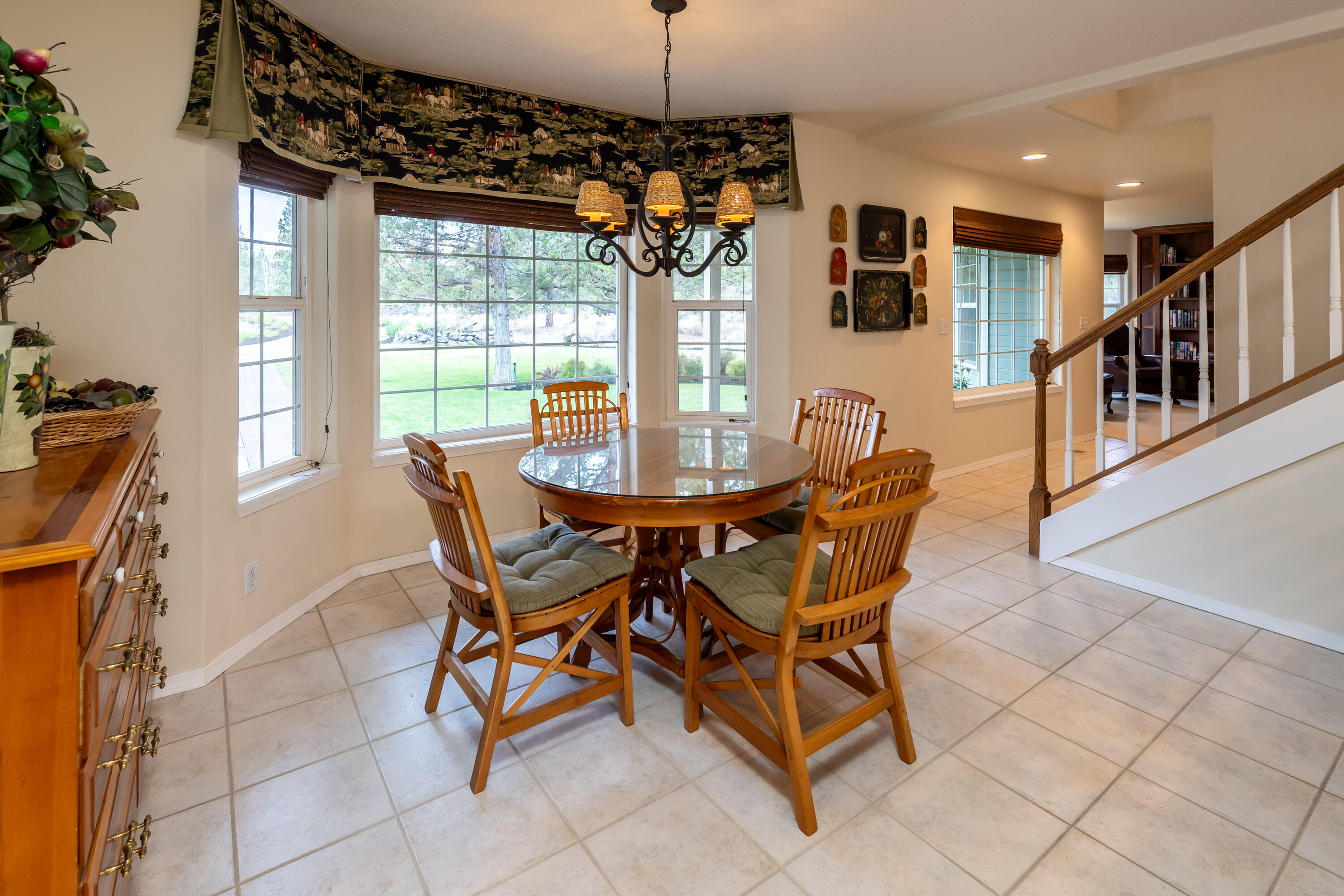 Crestridge Estate - Residential