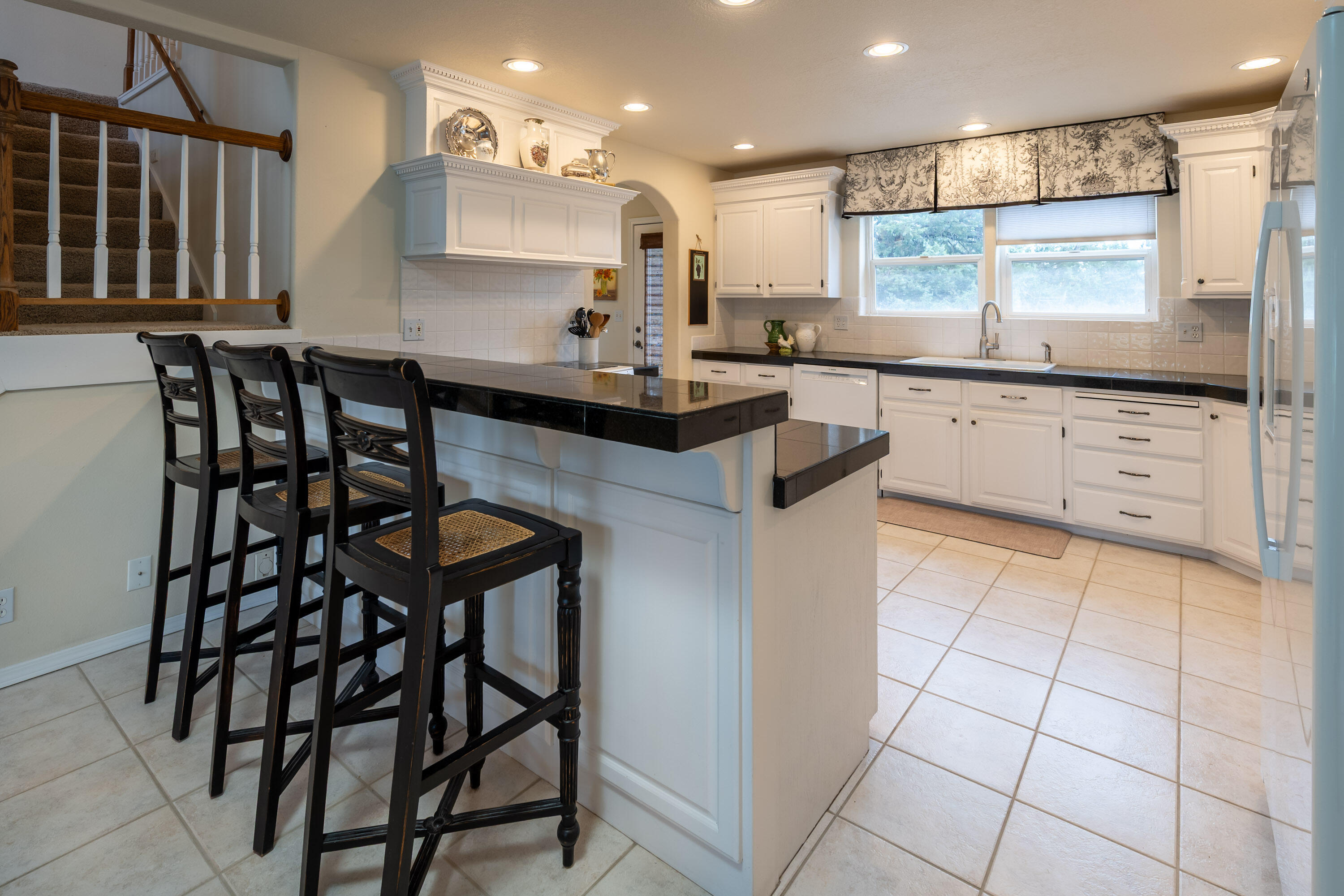 Crestridge Estate - Residential