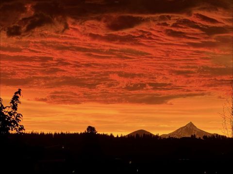 Tiny photo for 19312 Eaton Lane, Bend, OR 97702 (MLS # 220212625)