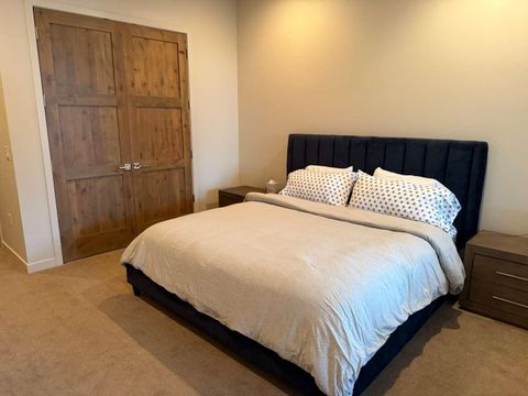 Tiny photo for 19312 Eaton Lane, Bend, OR 97702 (MLS # 220212625)