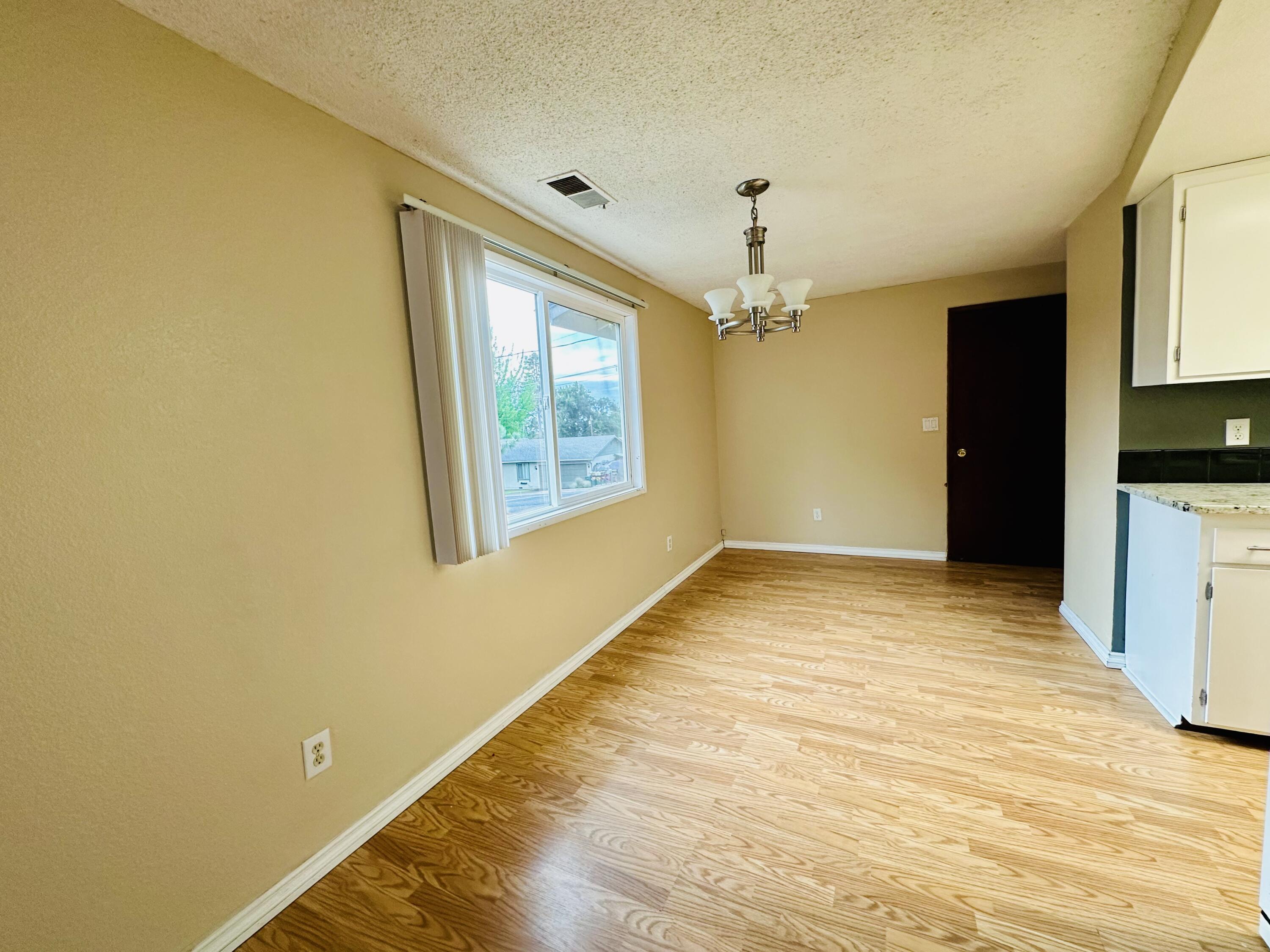 Klamath Falls -Buena Vista Addition - Residential