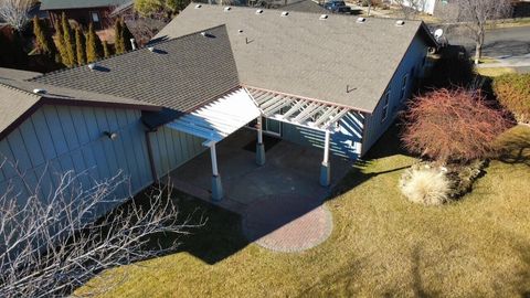 Tiny photo for 61260 Sunflower Lane, Bend, OR 97702 (MLS # 220213381)