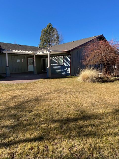 Tiny photo for 61260 Sunflower Lane, Bend, OR 97702 (MLS # 220213381)