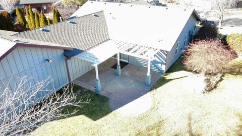 Tiny photo for 61260 Sunflower Lane, Bend, OR 97702 (MLS # 220213381)