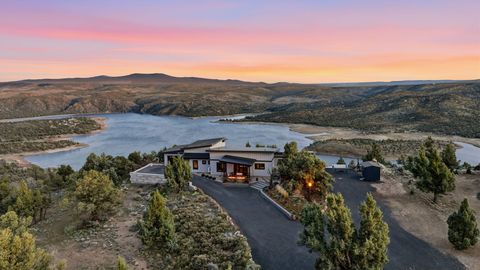 Photo of 10702 SE Wicasa Lane, Prineville, OR 97754 (MLS # 220219366)