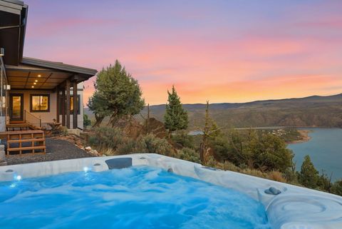 Tiny photo for 10702 SE Wicasa Lane, Prineville, OR 97754 (MLS # 220219366)