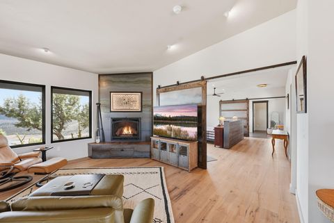 Tiny photo for 10702 SE Wicasa Lane, Prineville, OR 97754 (MLS # 220219366)