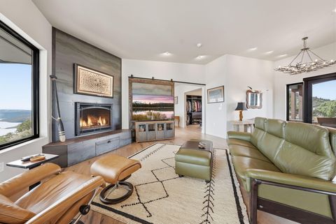 Tiny photo for 10702 SE Wicasa Lane, Prineville, OR 97754 (MLS # 220219366)