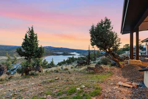 Tiny photo for 10702 SE Wicasa Lane, Prineville, OR 97754 (MLS # 220219366)