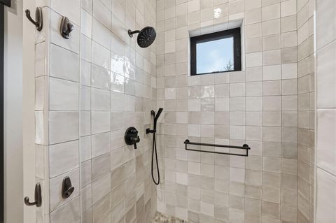 Tiny photo for 10702 SE Wicasa Lane, Prineville, OR 97754 (MLS # 220219366)