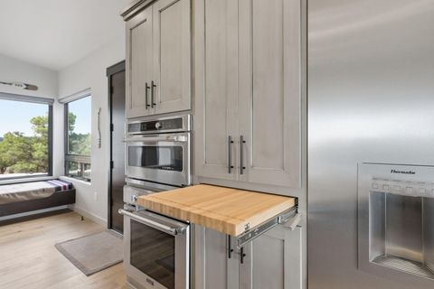 Tiny photo for 10702 SE Wicasa Lane, Prineville, OR 97754 (MLS # 220219366)