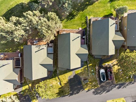 Tiny photo for 8928 Cliff Swallow Drive, Redmond, OR 97756 (MLS # 220220092)