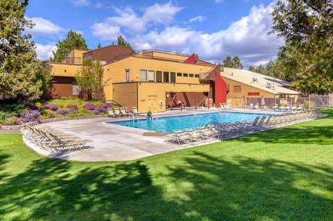 Tiny photo for 8928 Cliff Swallow Drive, Redmond, OR 97756 (MLS # 220220092)