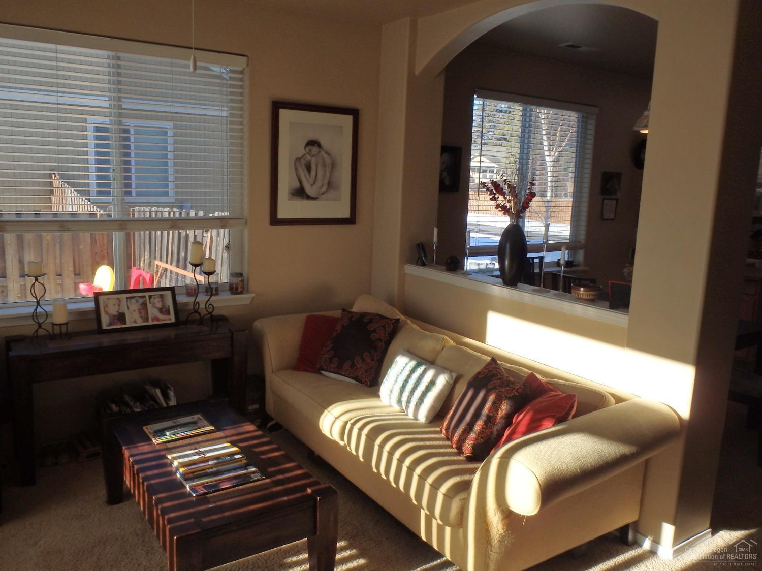 Deschutes River Cros - Residential