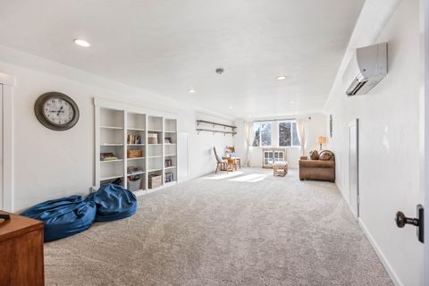 Tiny photo for 18385 SW Mount Adams Loop, Powell Butte, OR 97753 (MLS # 220214586)