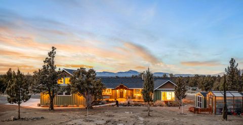 Photo of 18385 SW Mount Adams Loop, Powell Butte, OR 97753 (MLS # 220214586)