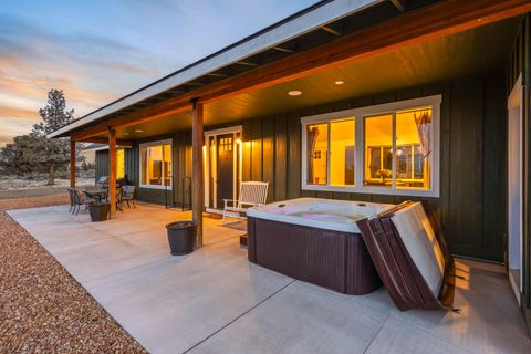 Tiny photo for 18385 SW Mount Adams Loop, Powell Butte, OR 97753 (MLS # 220214586)