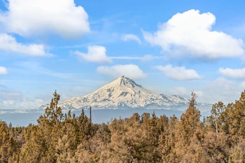 Tiny photo for 18385 SW Mount Adams Loop, Powell Butte, OR 97753 (MLS # 220214586)