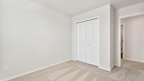 Tiny photo for 61187 Splendor Lane, Bend, OR 97702 (MLS # 220212870)