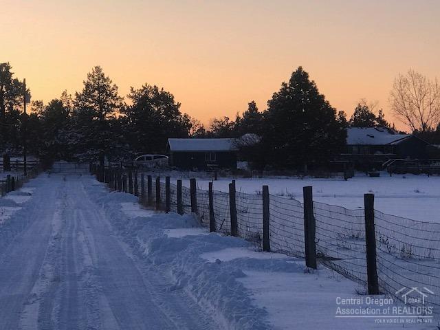 9 View Estate - Residential