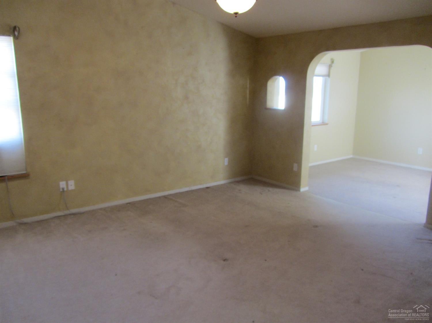 9 View Estate - Residential