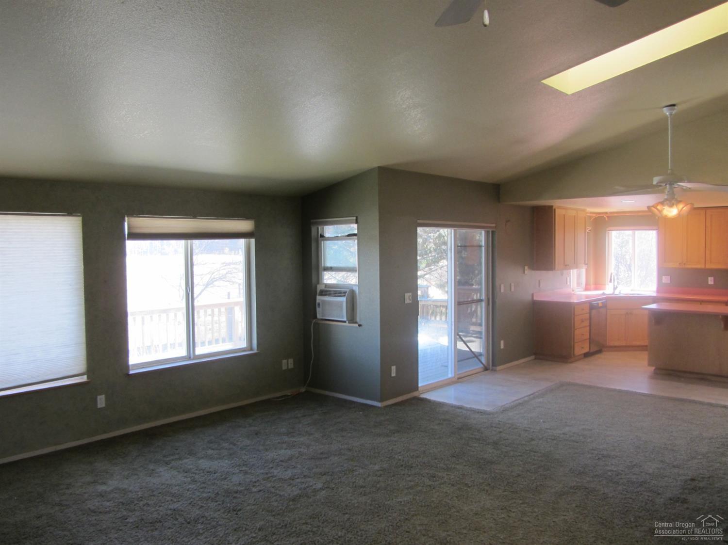 9 View Estate - Residential