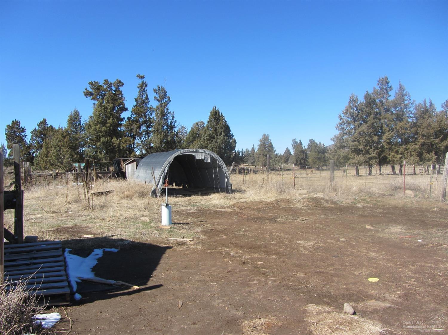 9 View Estate - Residential