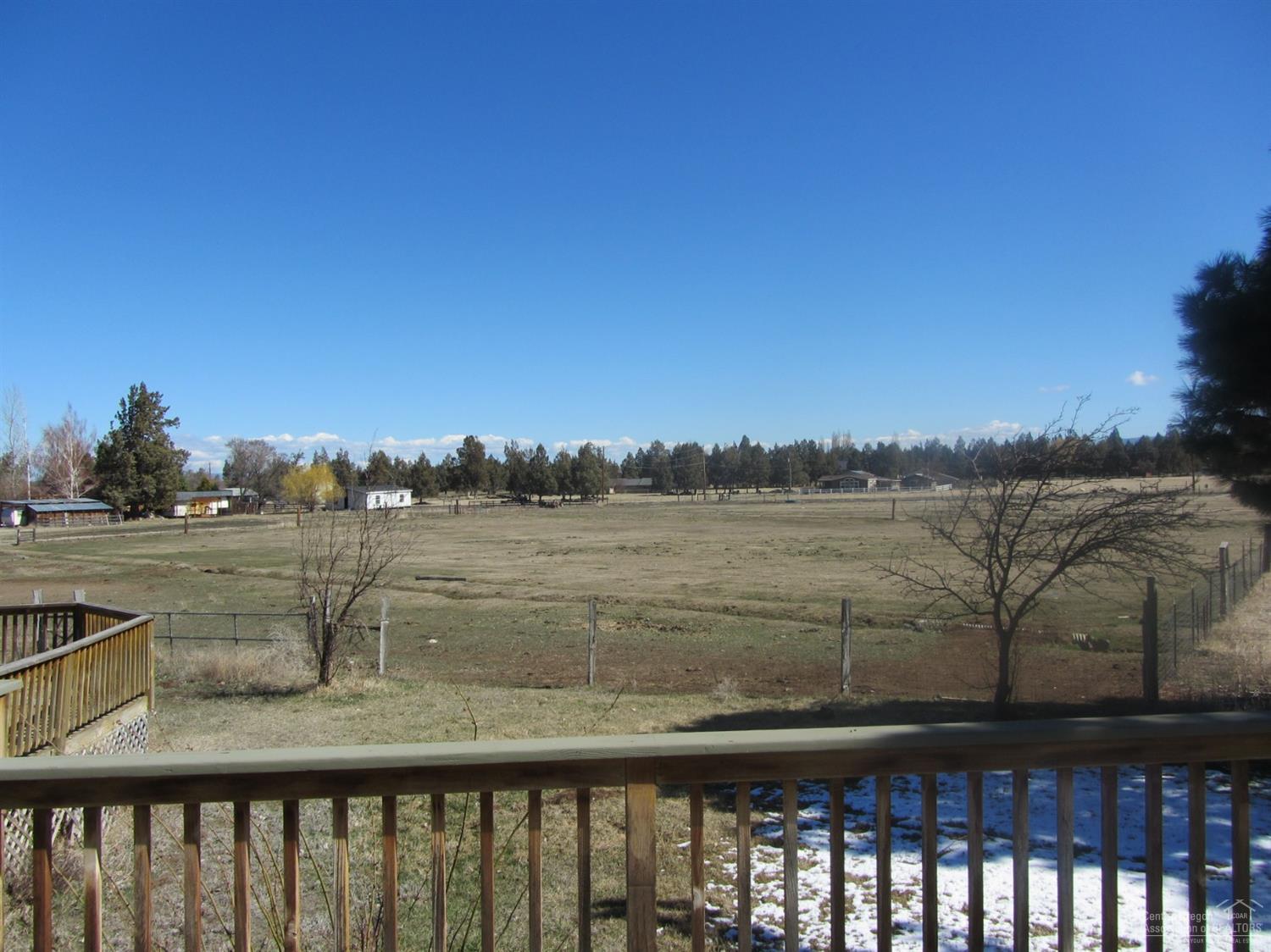 9 View Estate - Residential