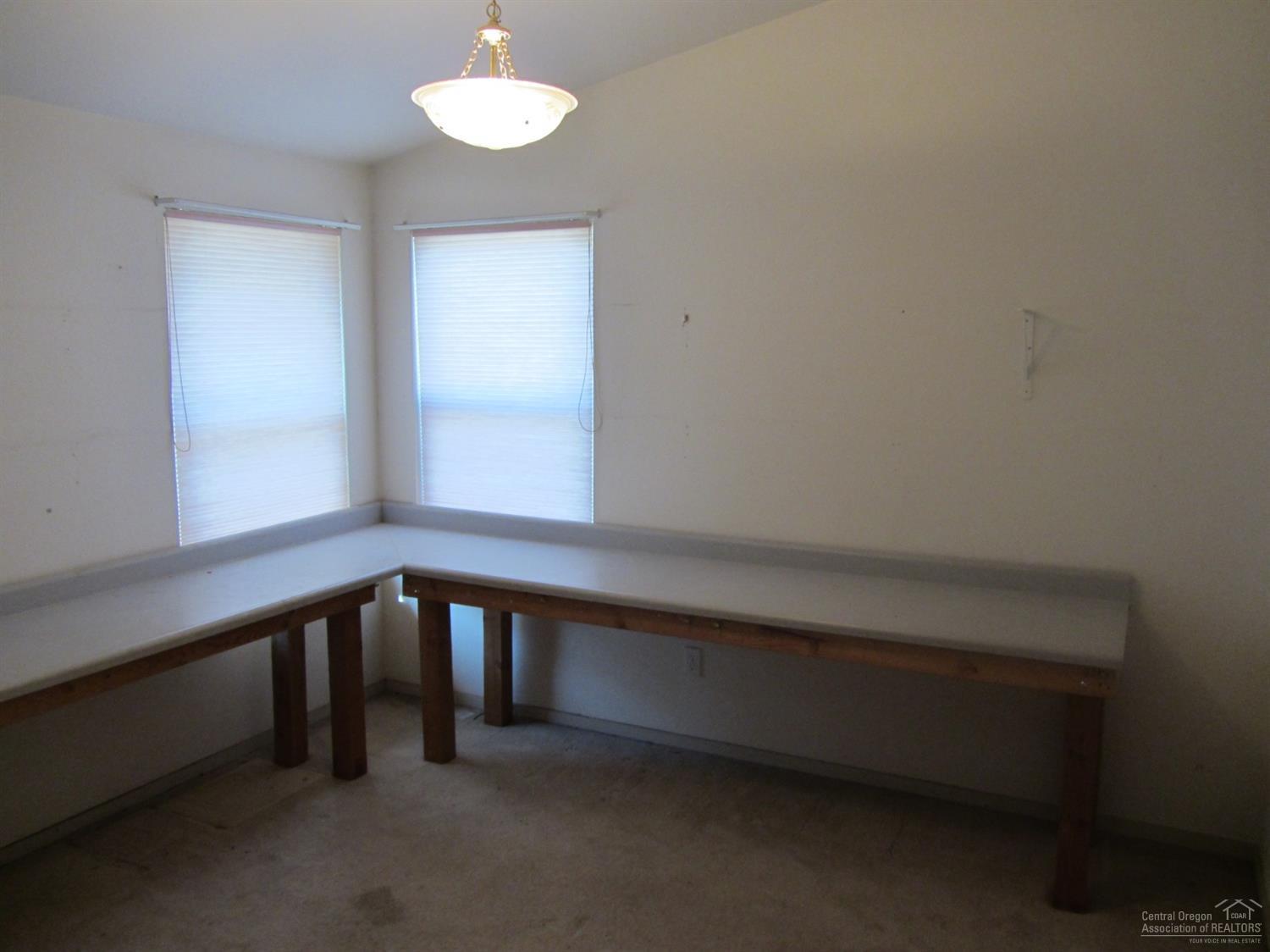 9 View Estate - Residential