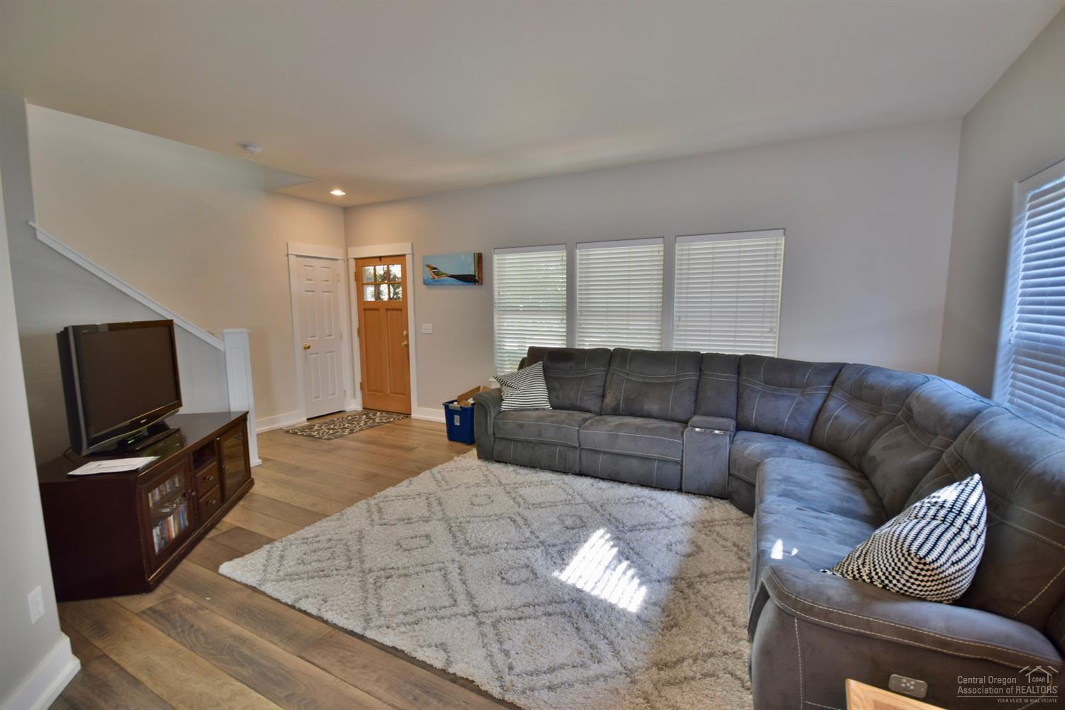 Oakview - Residential