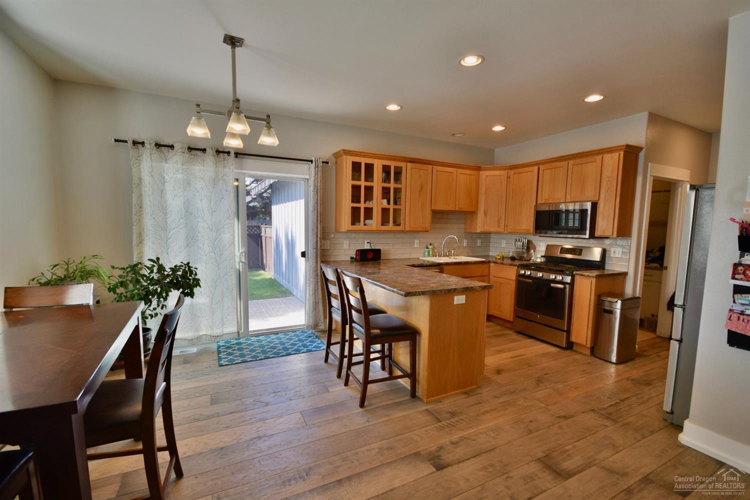 Oakview - Residential