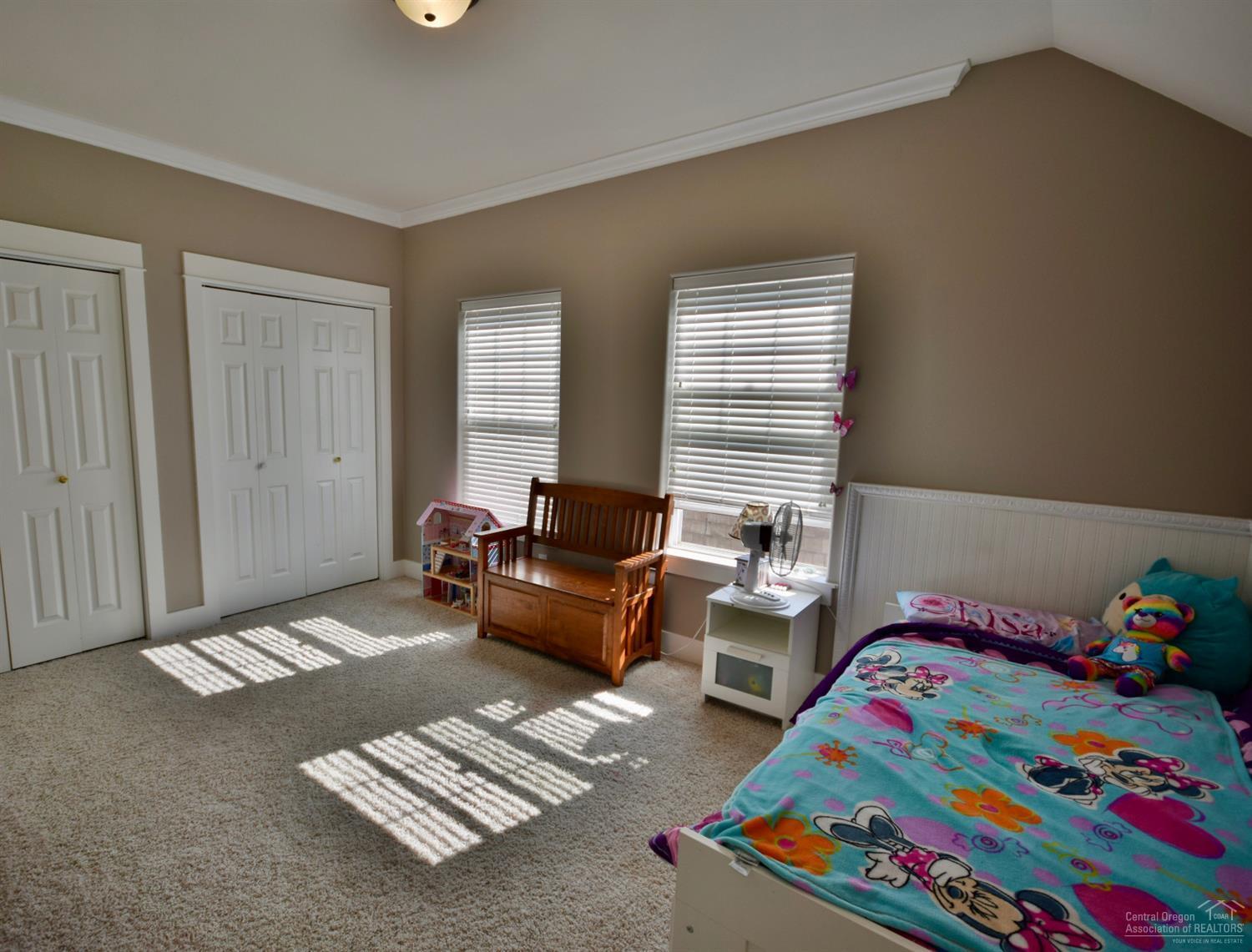 Oakview - Residential