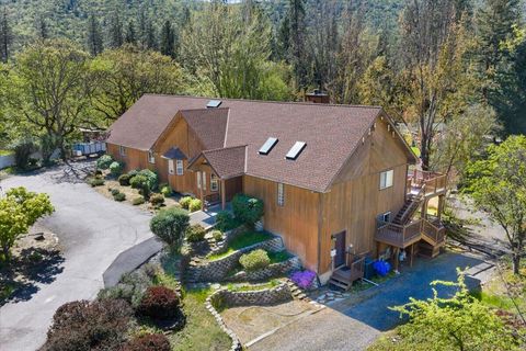 Tiny photo for 8959 John Day Drive, Gold Hill, OR 97525 (MLS # 220219449)