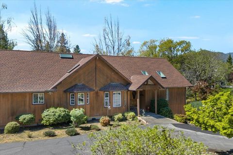 Tiny photo for 8959 John Day Drive, Gold Hill, OR 97525 (MLS # 220219449)