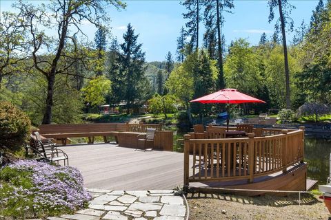 Tiny photo for 8959 John Day Drive, Gold Hill, OR 97525 (MLS # 220219449)