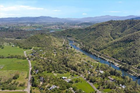 Tiny photo for 8959 John Day Drive, Gold Hill, OR 97525 (MLS # 220219449)