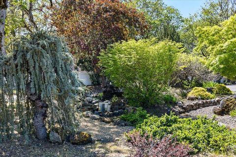 Tiny photo for 8959 John Day Drive, Gold Hill, OR 97525 (MLS # 220219449)