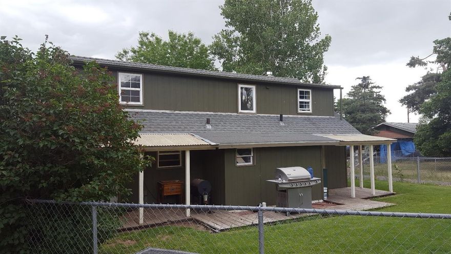 Very nice home located just out of town. The home is in great condition over the last few years the home has gone through a major remodel and has been well taken care of It's truly a must see. Please call Owner and allow (2) hours for showing. (541) 892-1132 or (541) 892-0631