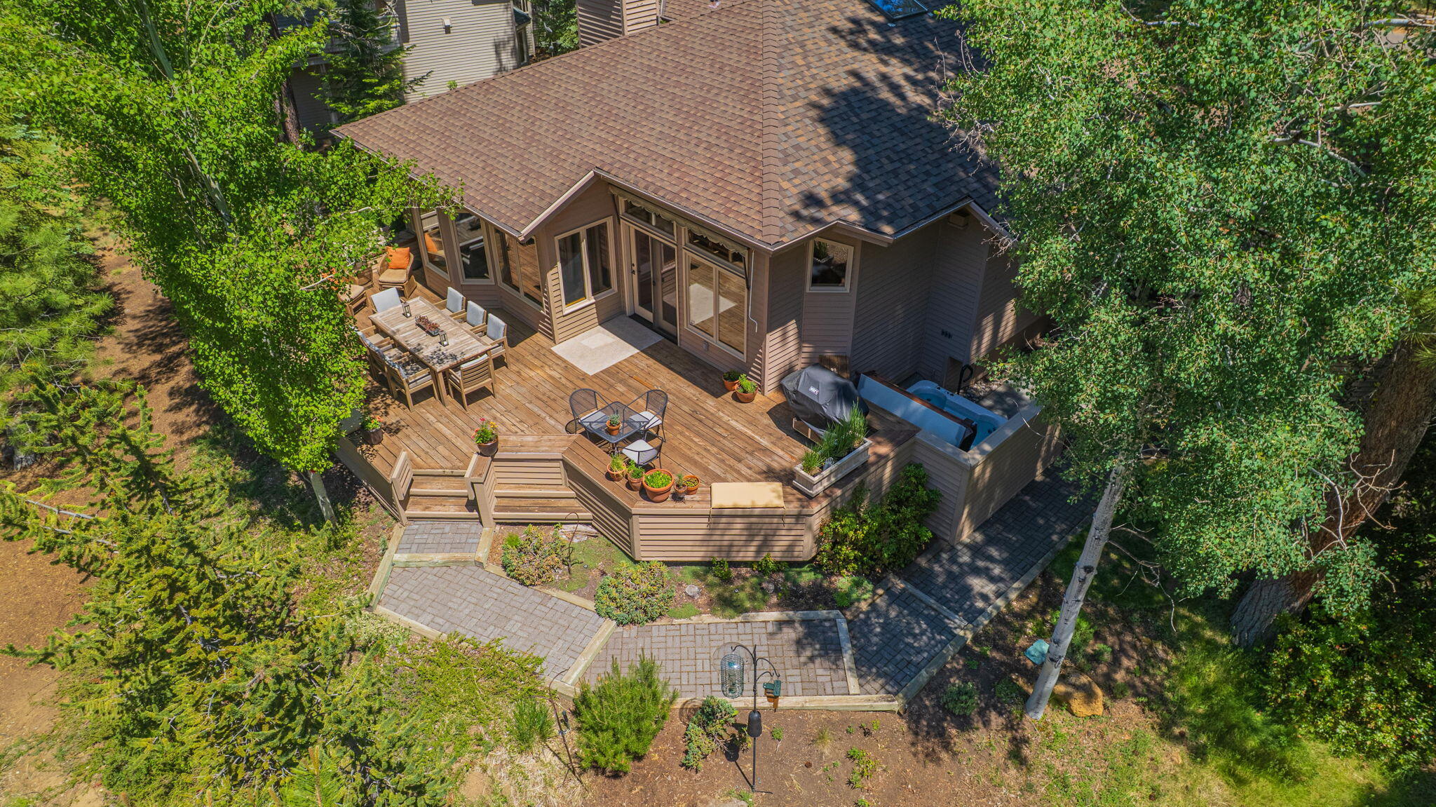 Fairway Point Villag - Residential