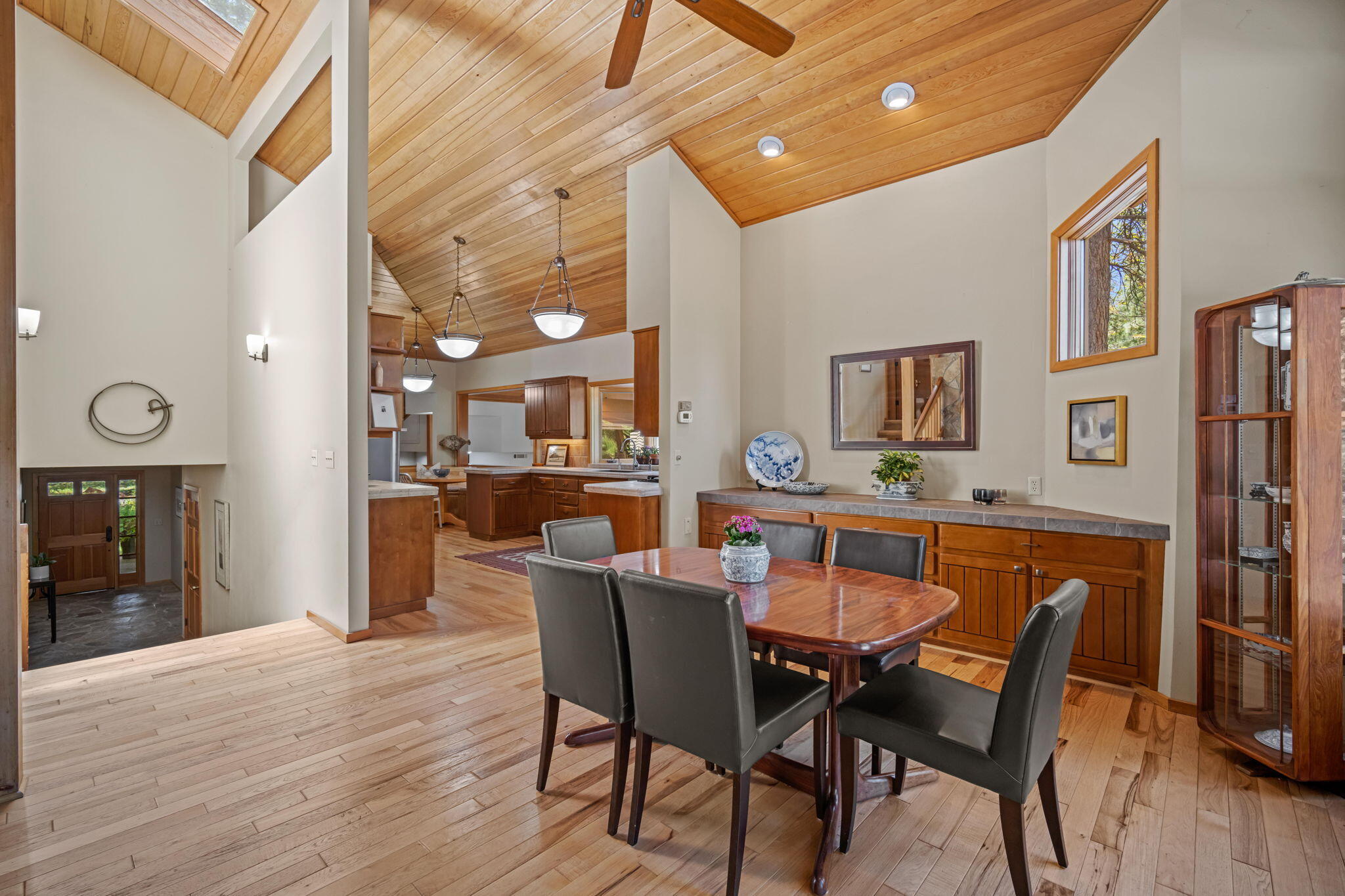 Fairway Point Villag - Residential