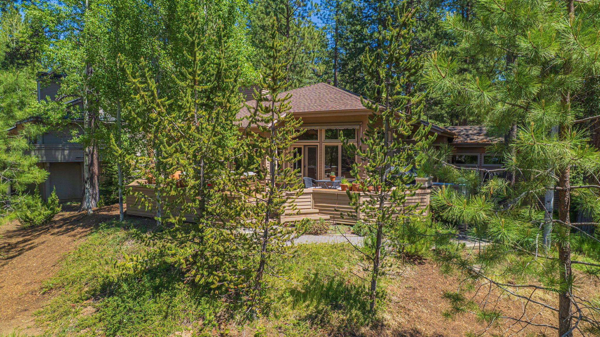 Fairway Point Villag - Residential