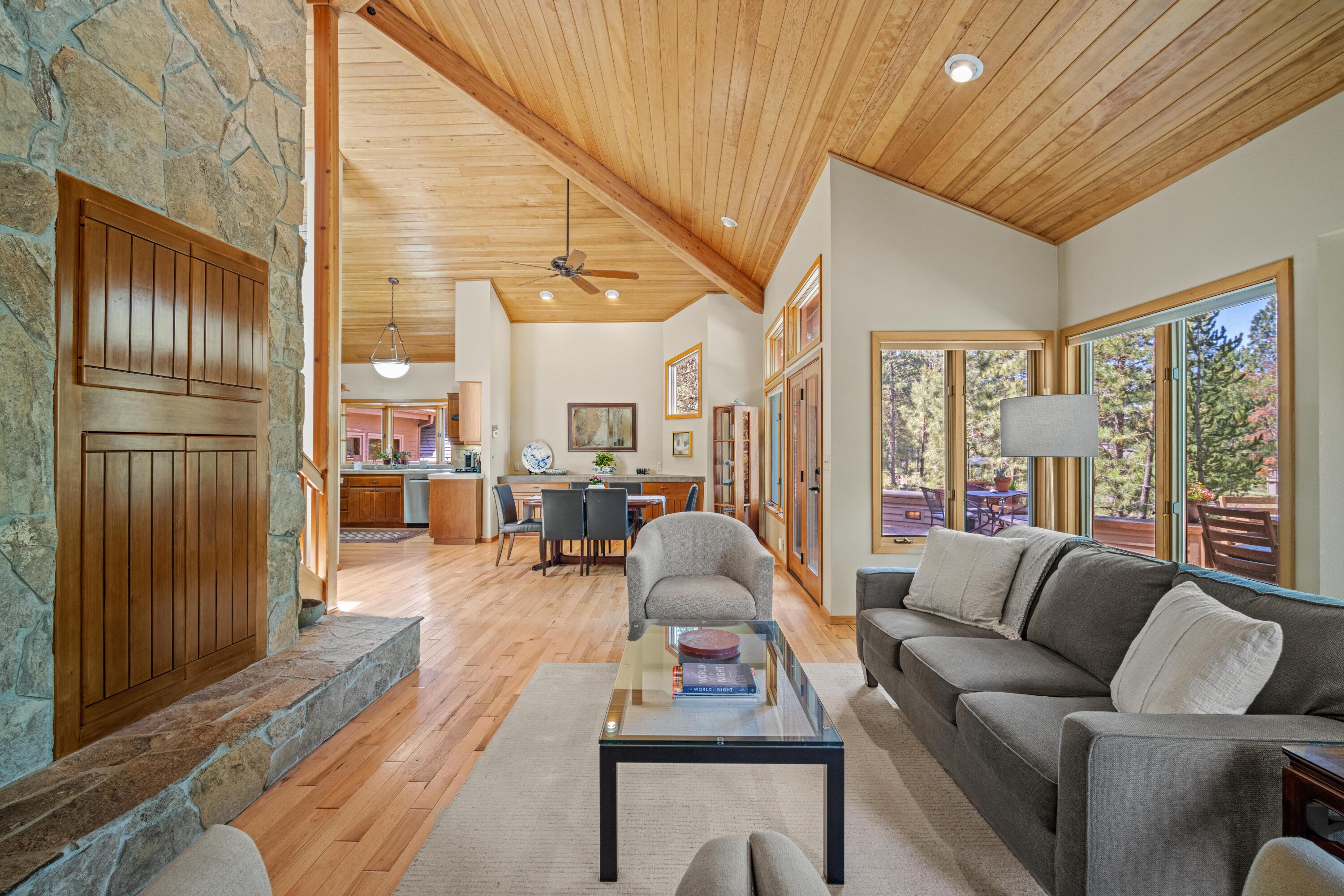 Fairway Point Villag - Residential