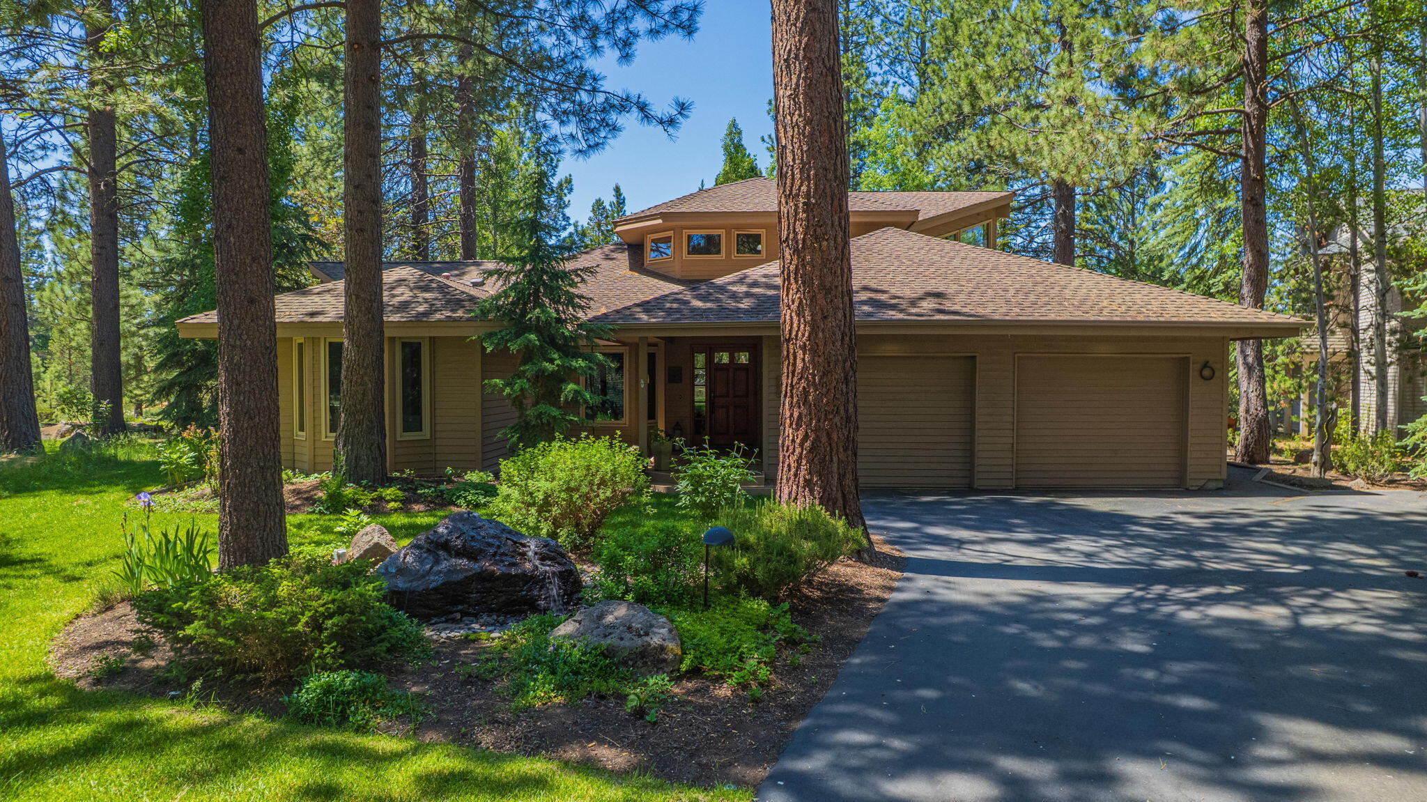 Fairway Point Villag - Residential