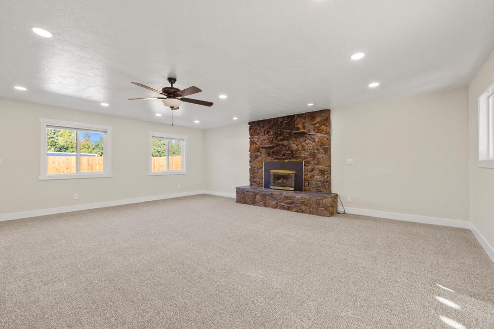 Winema Gardens - Residential