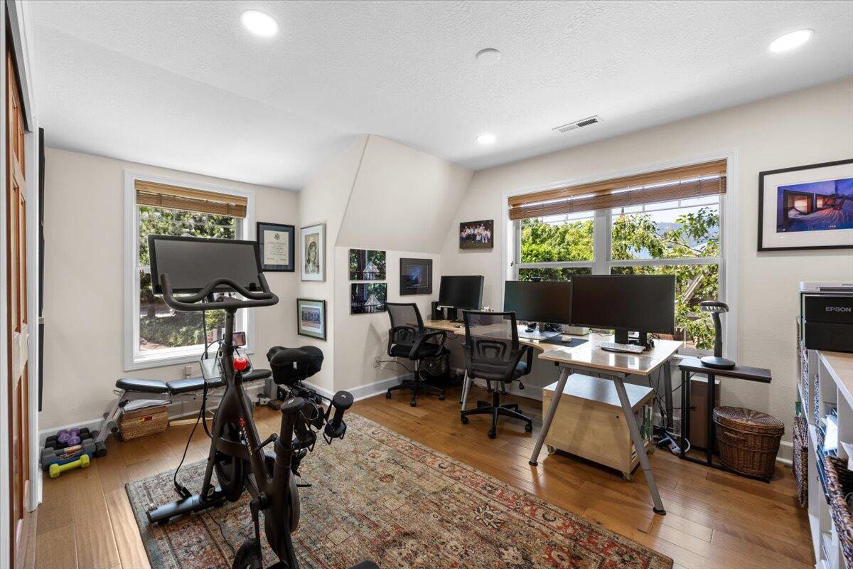 Siskiyou South Subdivision - Residential