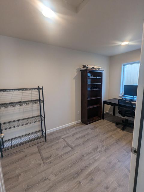 Tiny photo for 5122 Aster Lane, Klamath Falls, OR 97601 (MLS # 220212884)