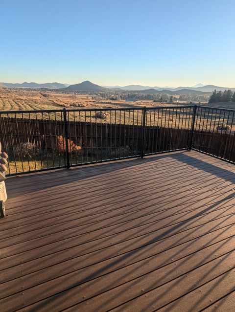 Tiny photo for 5122 Aster Lane, Klamath Falls, OR 97601 (MLS # 220212884)